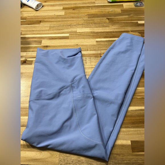Old Navy Pants - Old navy maternity leggings